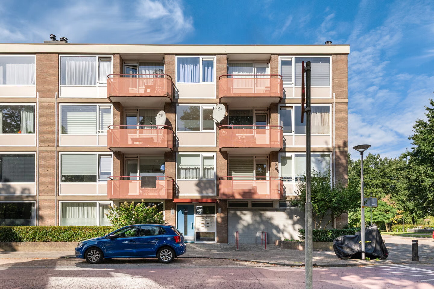 Appartement te koop: Belgiëlaan 242, Enschede