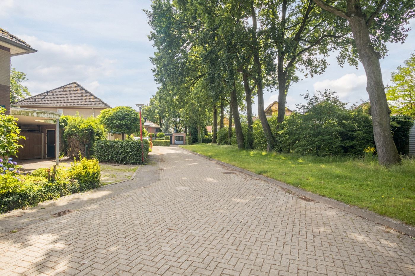 Twee-onder-één-kap te koop: Zijpendaal 21, Enschede