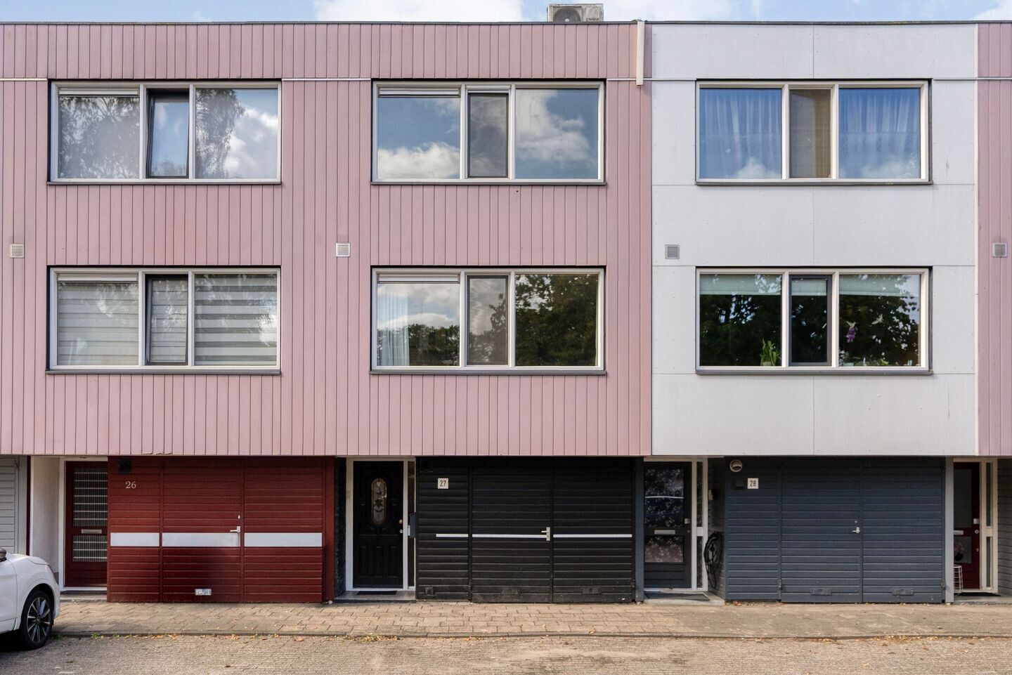Tussenwoning te koop: Haarlebrink 27, Enschede