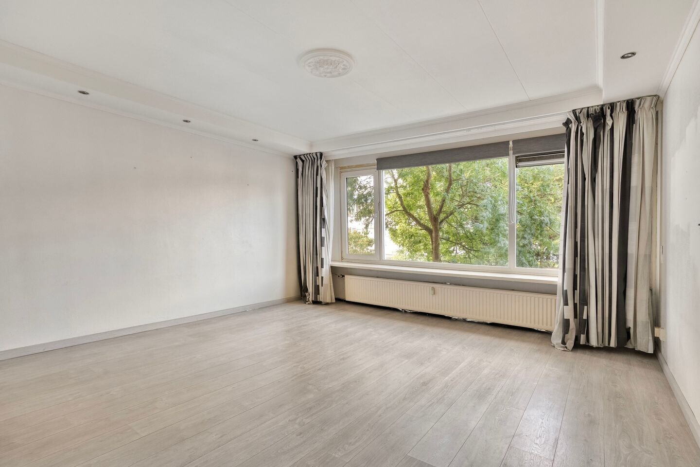 Tussenwoning te koop: Haarlebrink 27, Enschede
