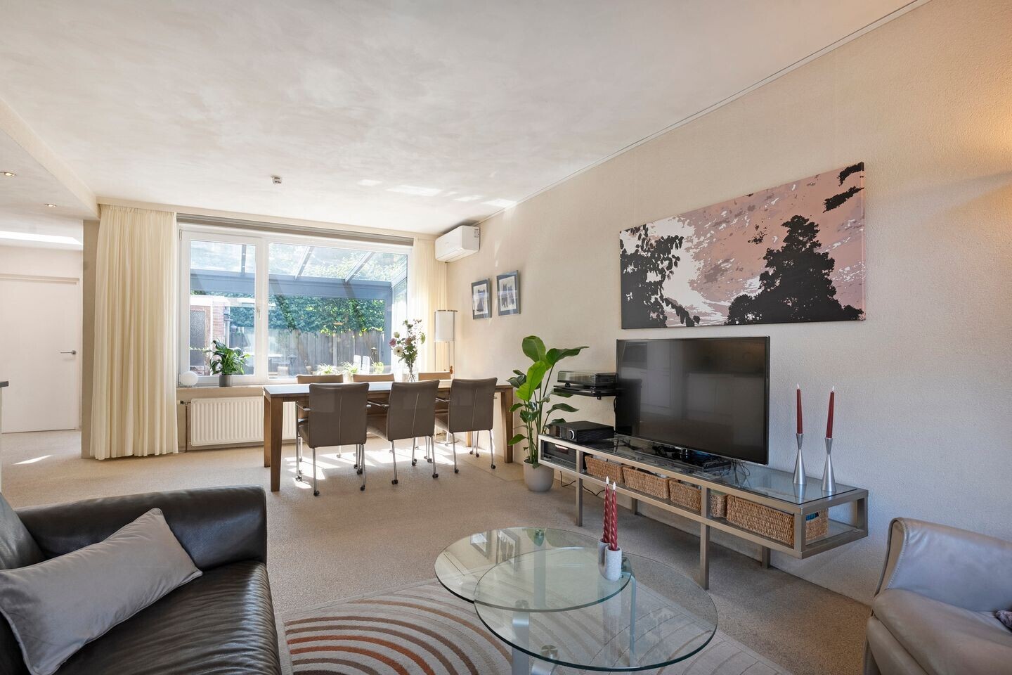 Tussenwoning te koop: Willem Kalfstraat 17, Enschede