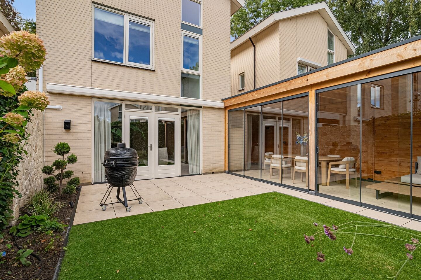 Tussenwoning te koop: Ferdinand Bolstraat 73, Enschede