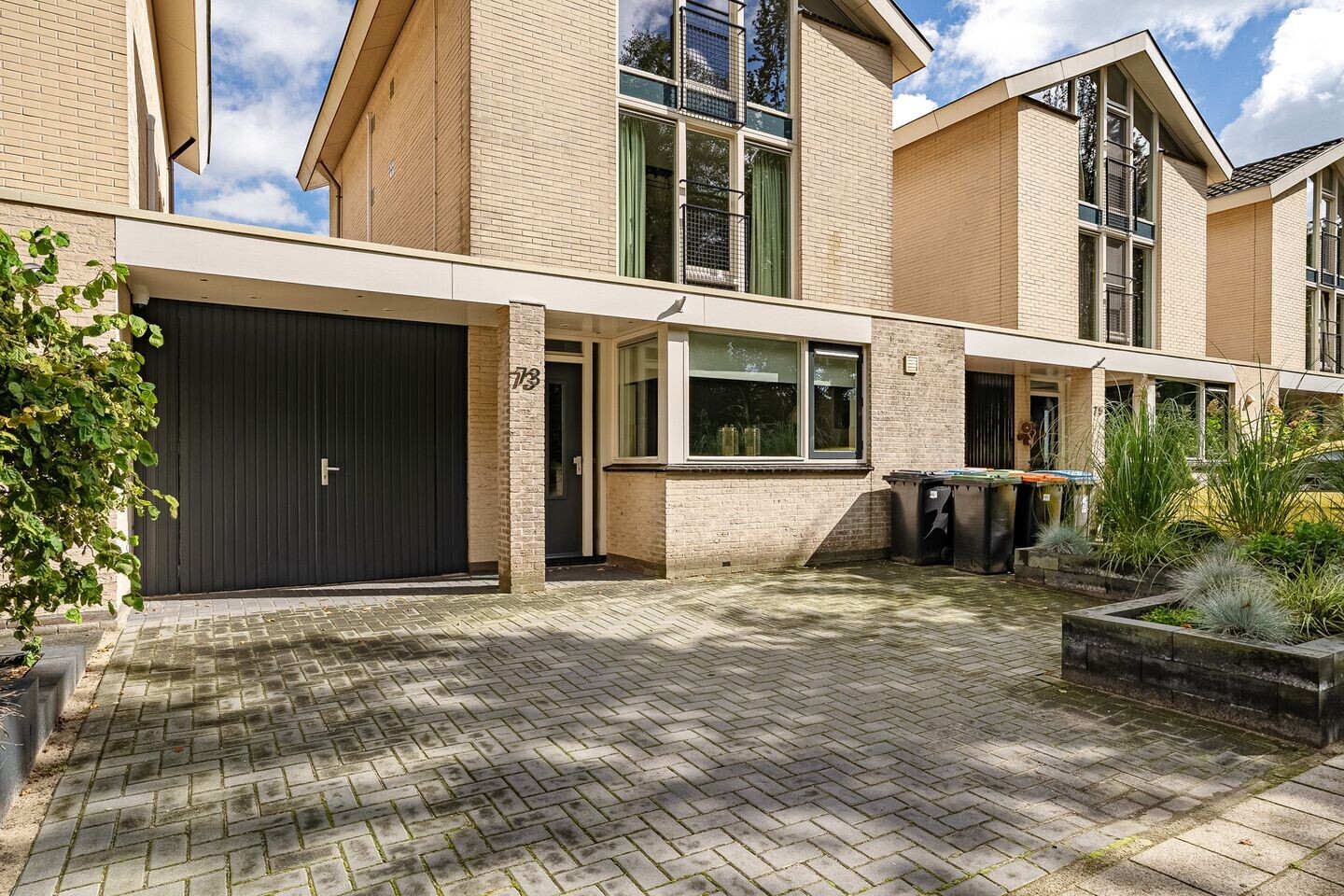 Tussenwoning te koop: Ferdinand Bolstraat 73, Enschede