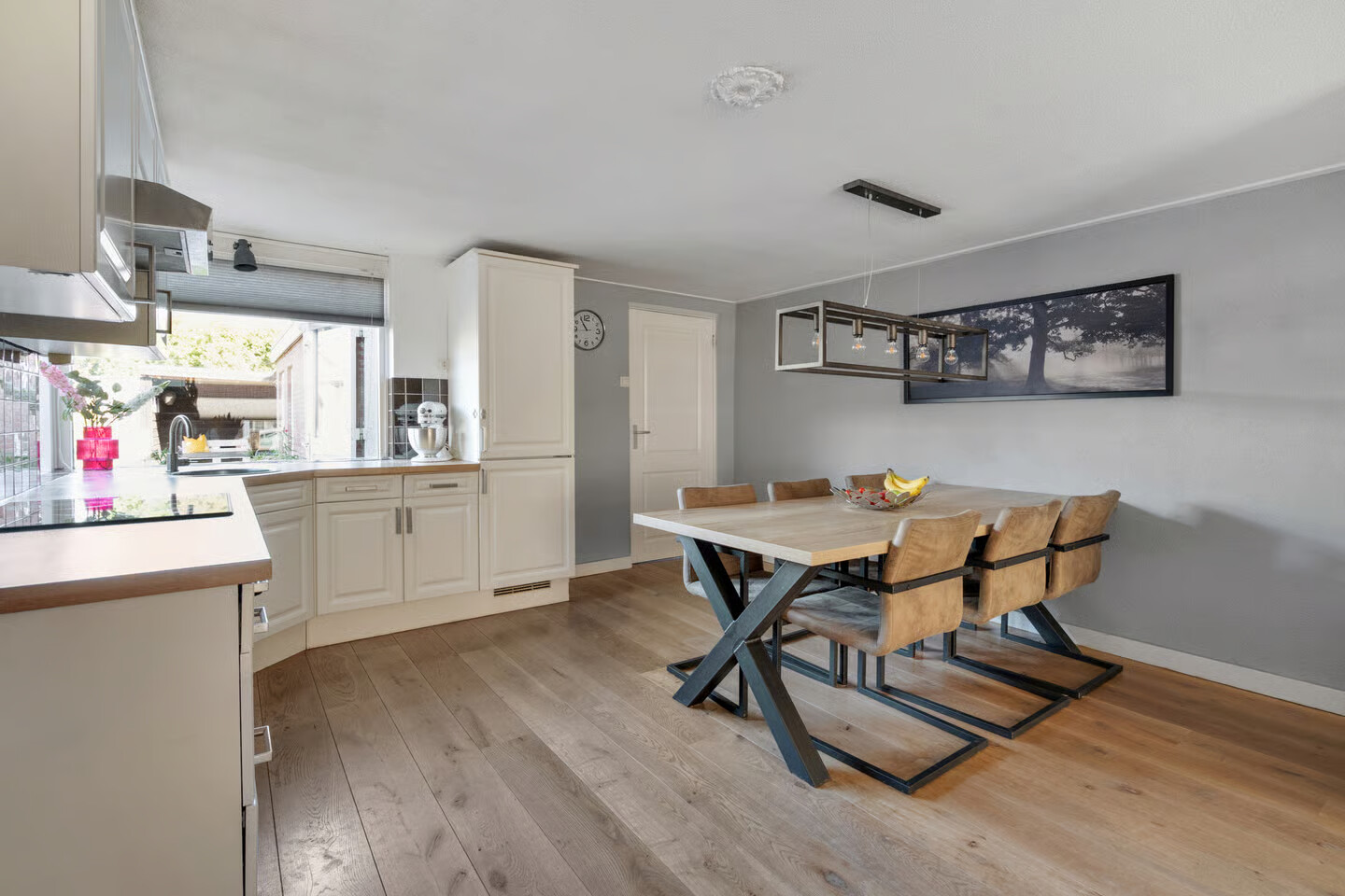 Hoekwoning te koop: Goudenregenstraat 16, Enschede