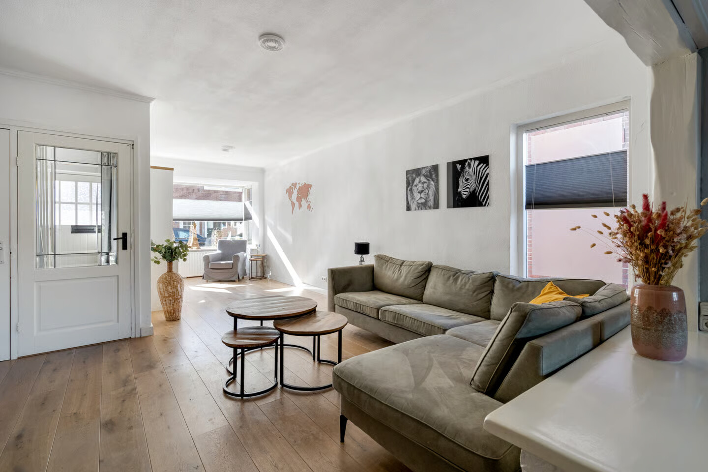 Hoekwoning te koop: Goudenregenstraat 16, Enschede