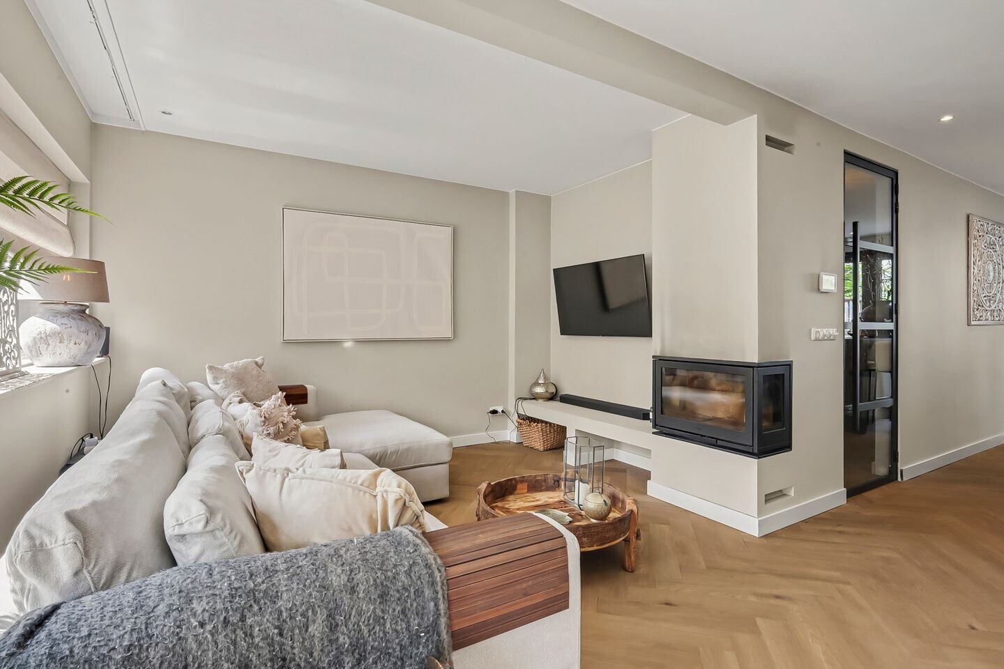 Hoekwoning te koop: Lindestraat 82, Enschede