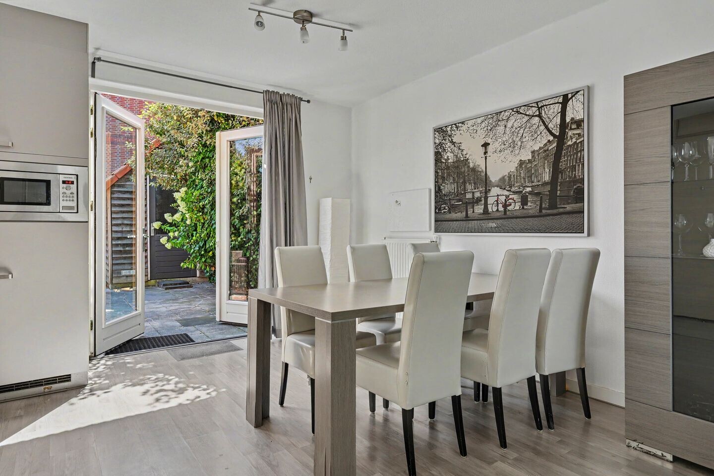 Hoekwoning te koop: Tweede Emmastraat 77, Enschede