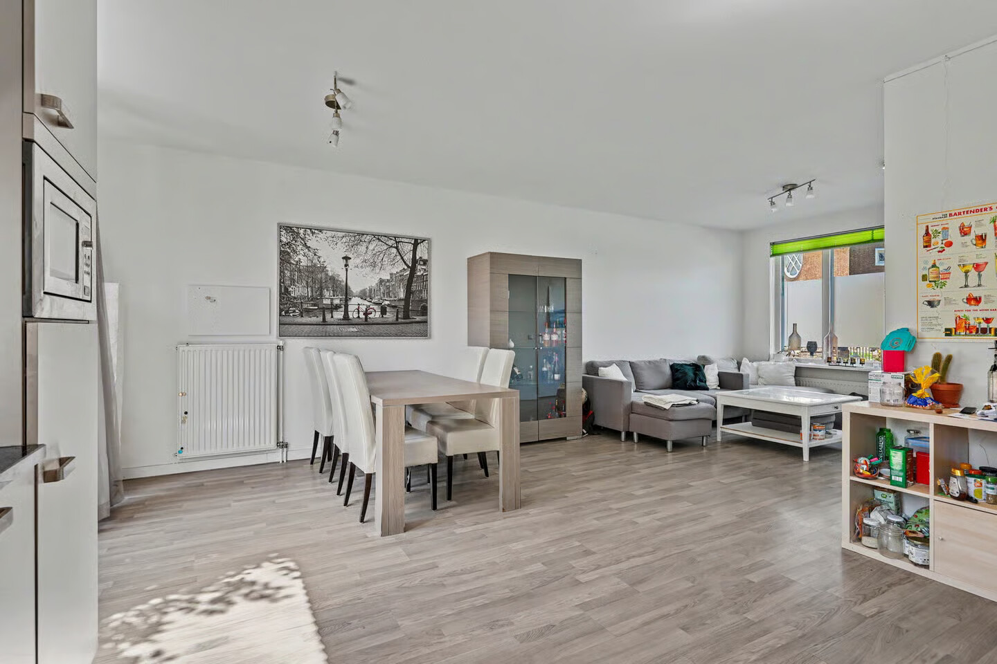 Hoekwoning te koop: Tweede Emmastraat 77, Enschede