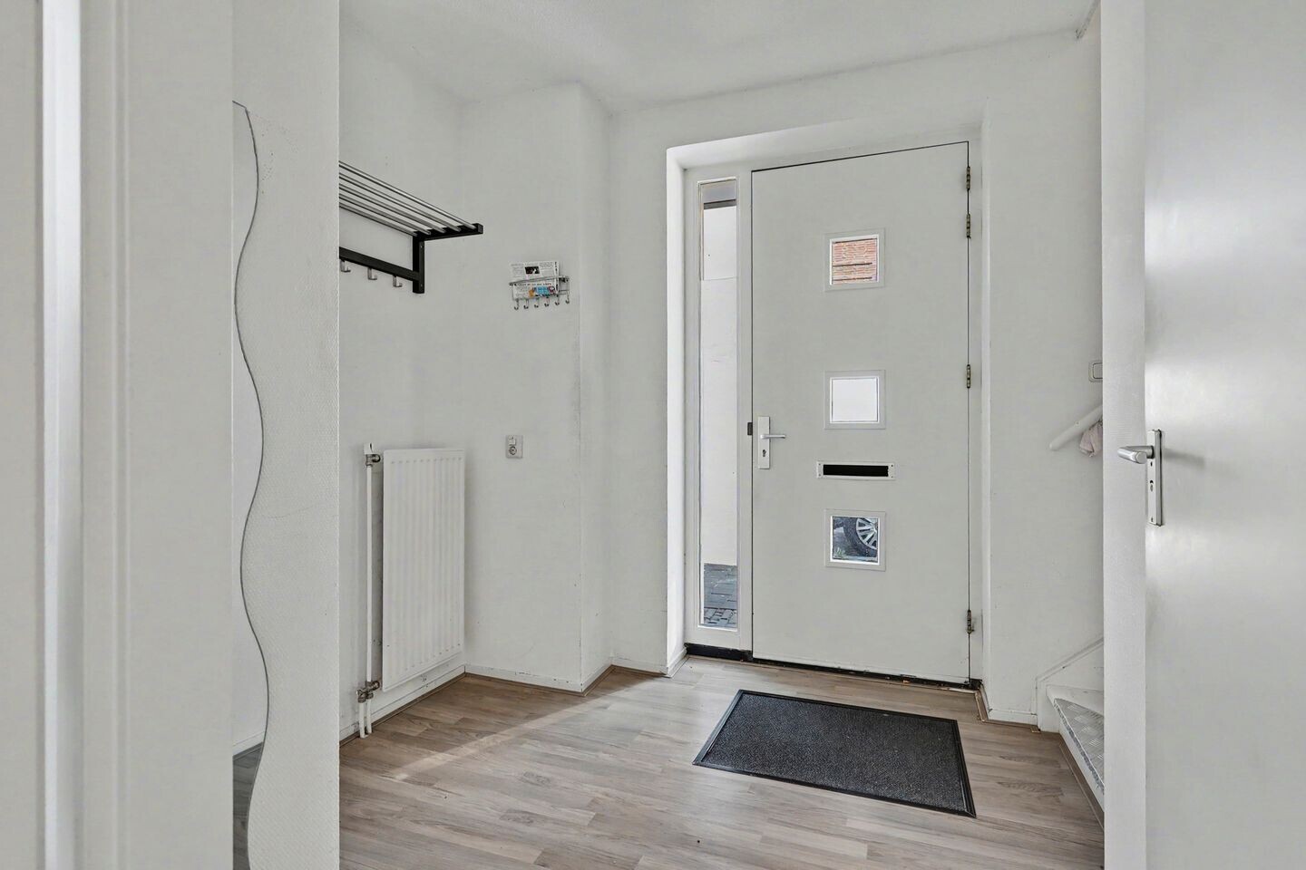 Hoekwoning te koop: Tweede Emmastraat 77, Enschede