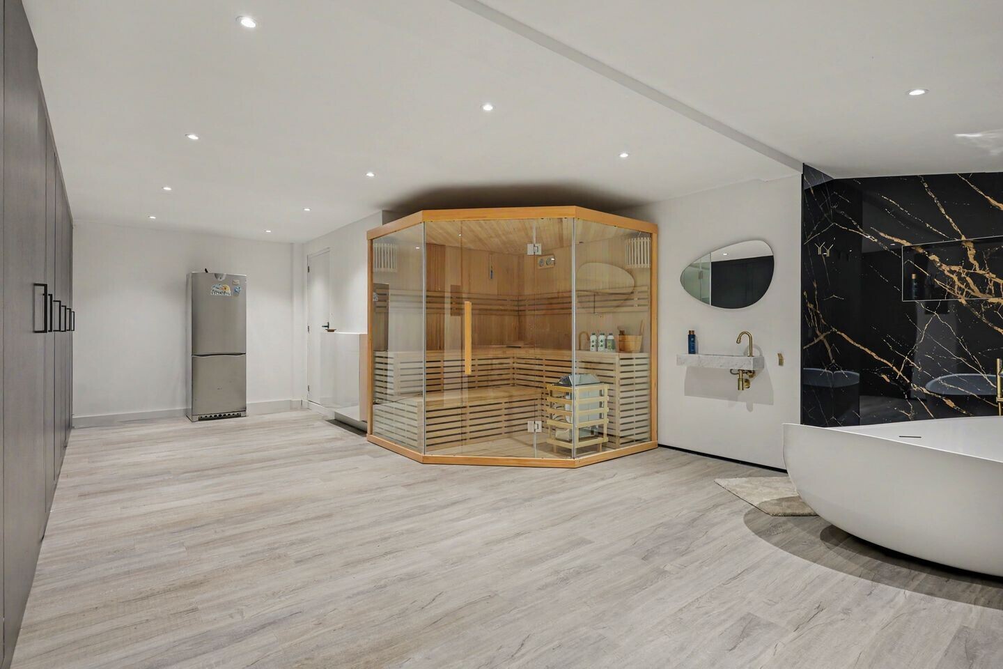 Hoekwoning te koop: Wethouder Nijhuisstraat 20, Enschede