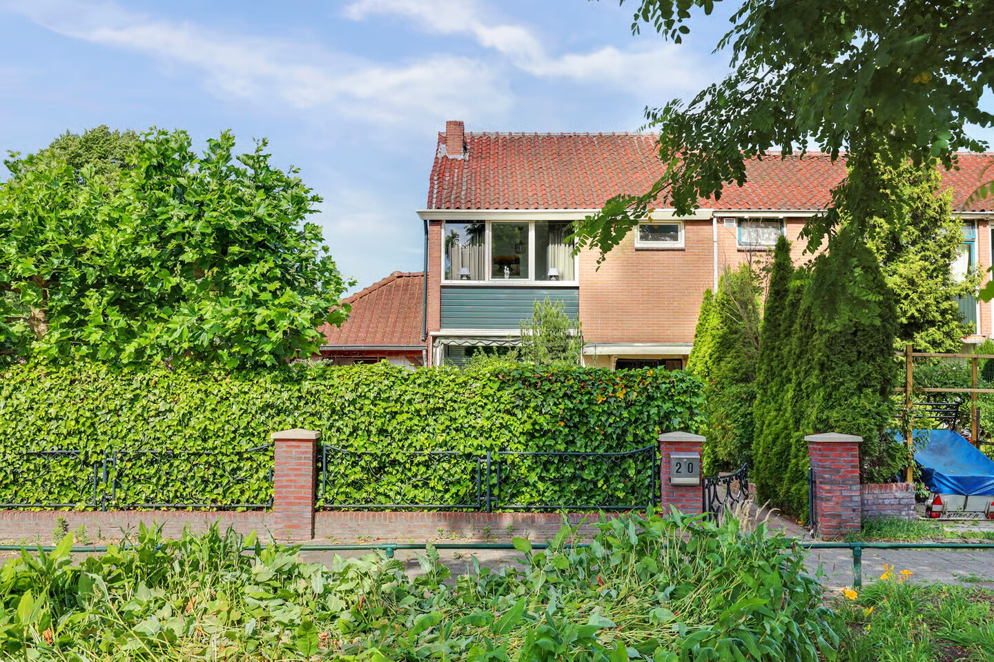 Hoekwoning te koop: Wethouder Nijhuisstraat 20, Enschede