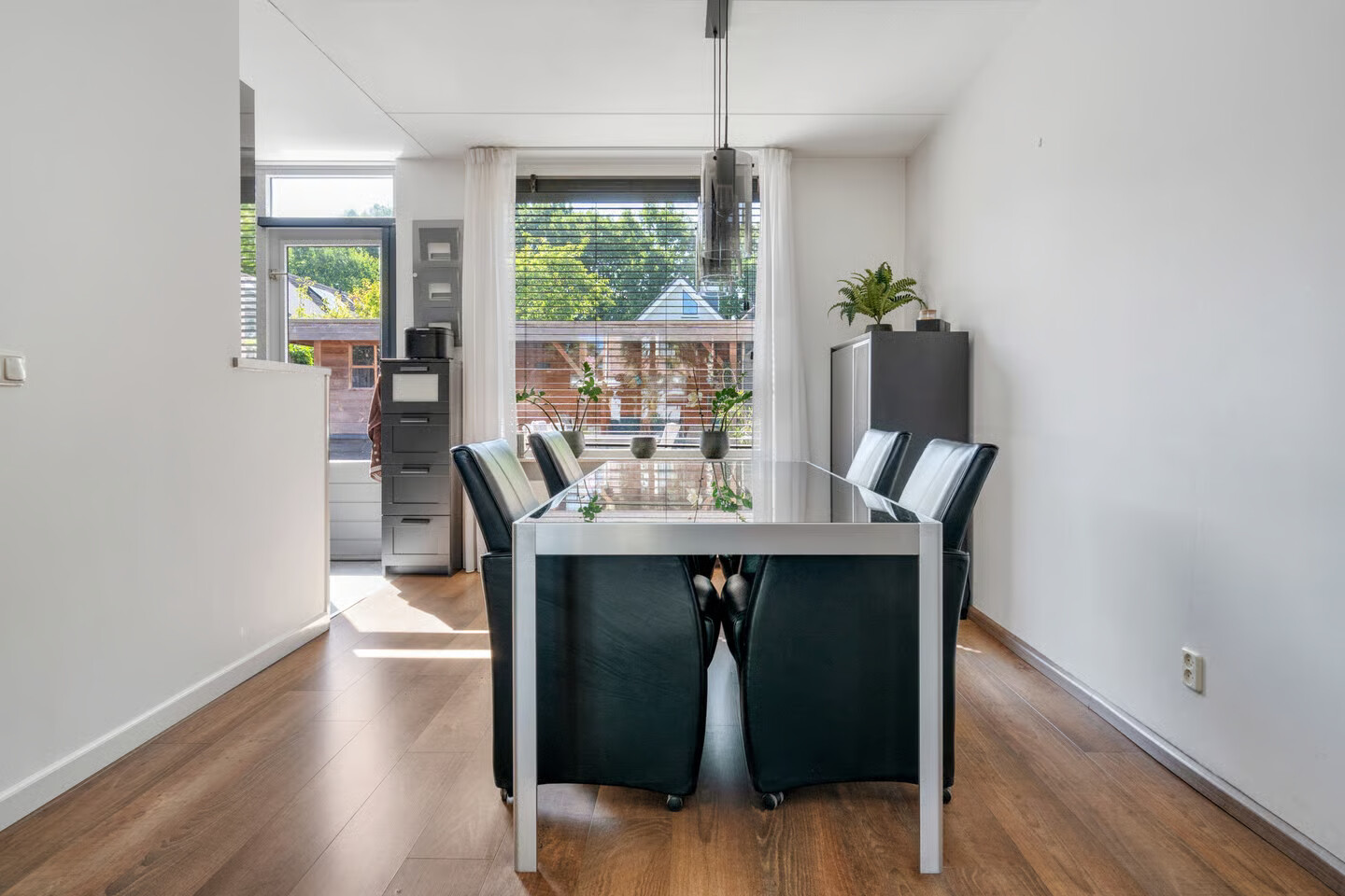 Twee-onder-één-kap te koop: Fré Cohenlaan 10, Enschede