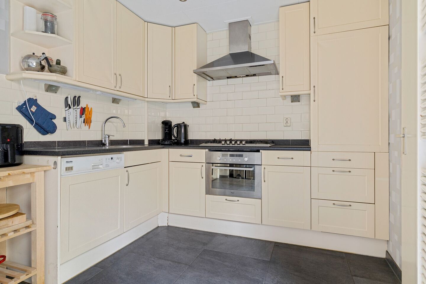 Hoekwoning te koop: Spinnerstraat 18, Enschede