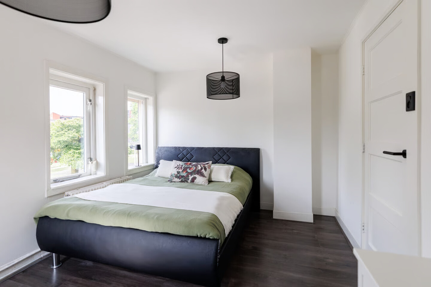 Hoekwoning te koop: Tomatenstraat 17, Enschede