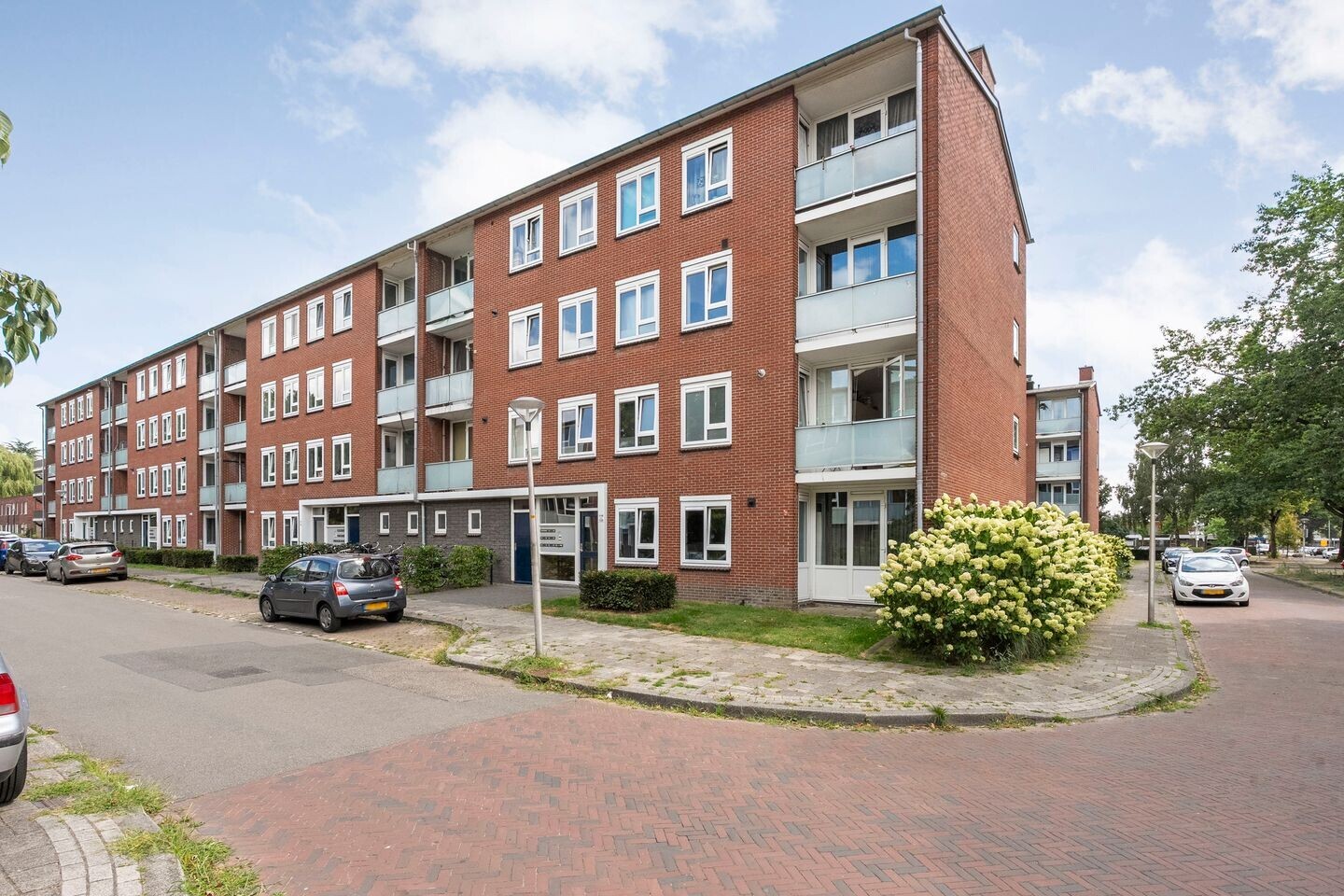 Appartement te koop: Rembrandtlaan 126, Enschede