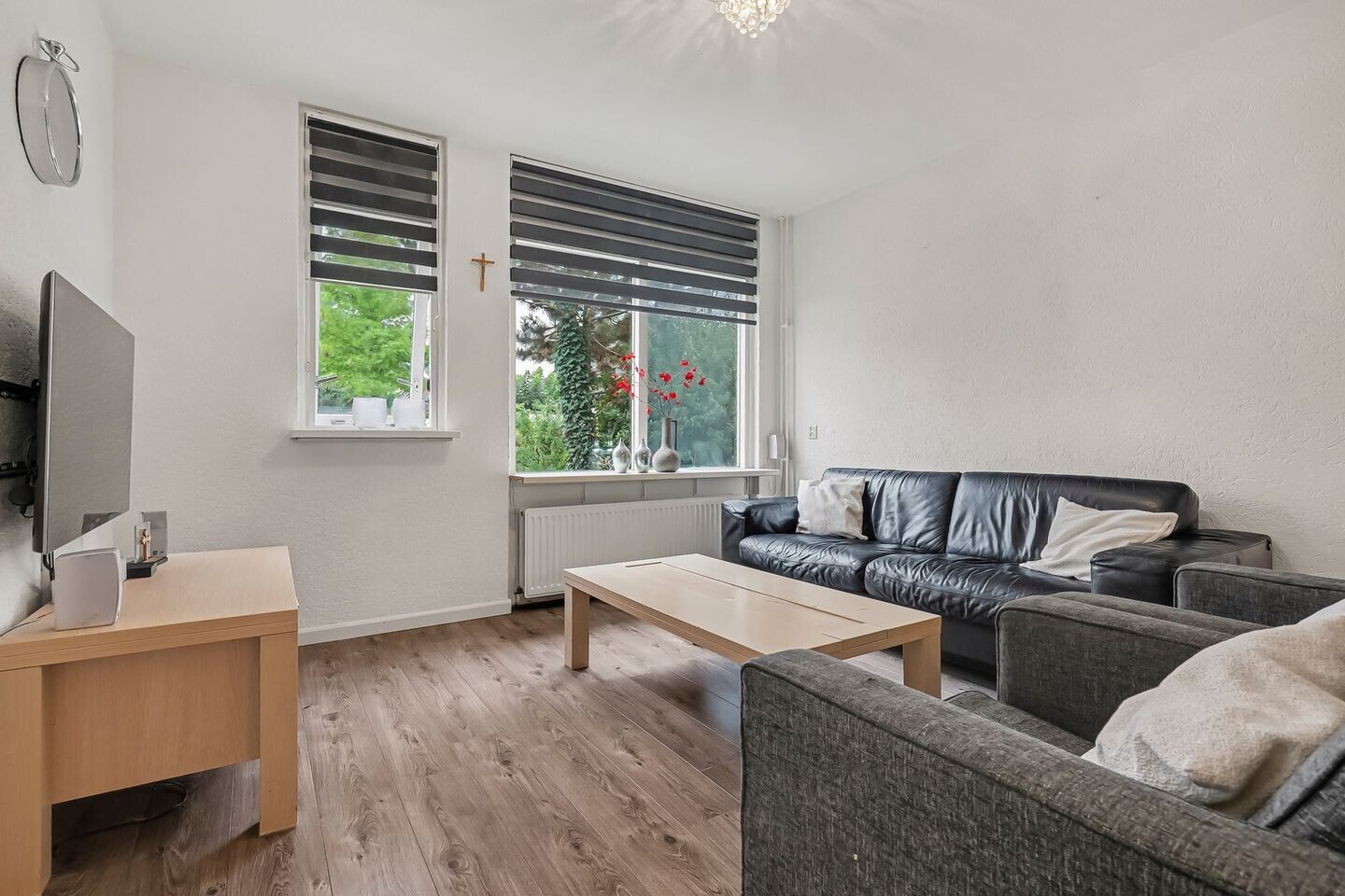 Tussenwoning te koop: Dievelaarshoek 11, Enschede