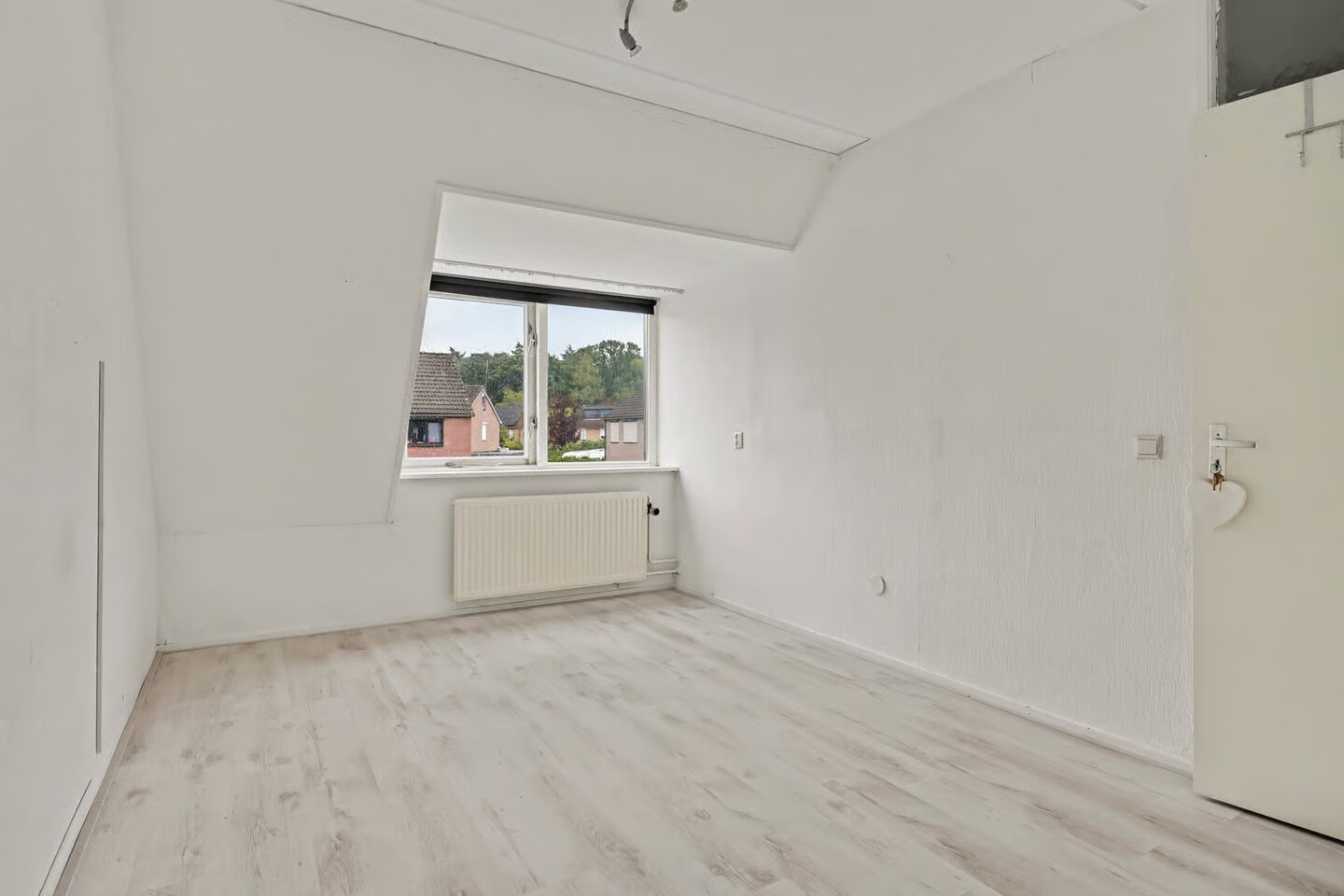 Hoekwoning te koop: Sladenhuishoek 34, Enschede