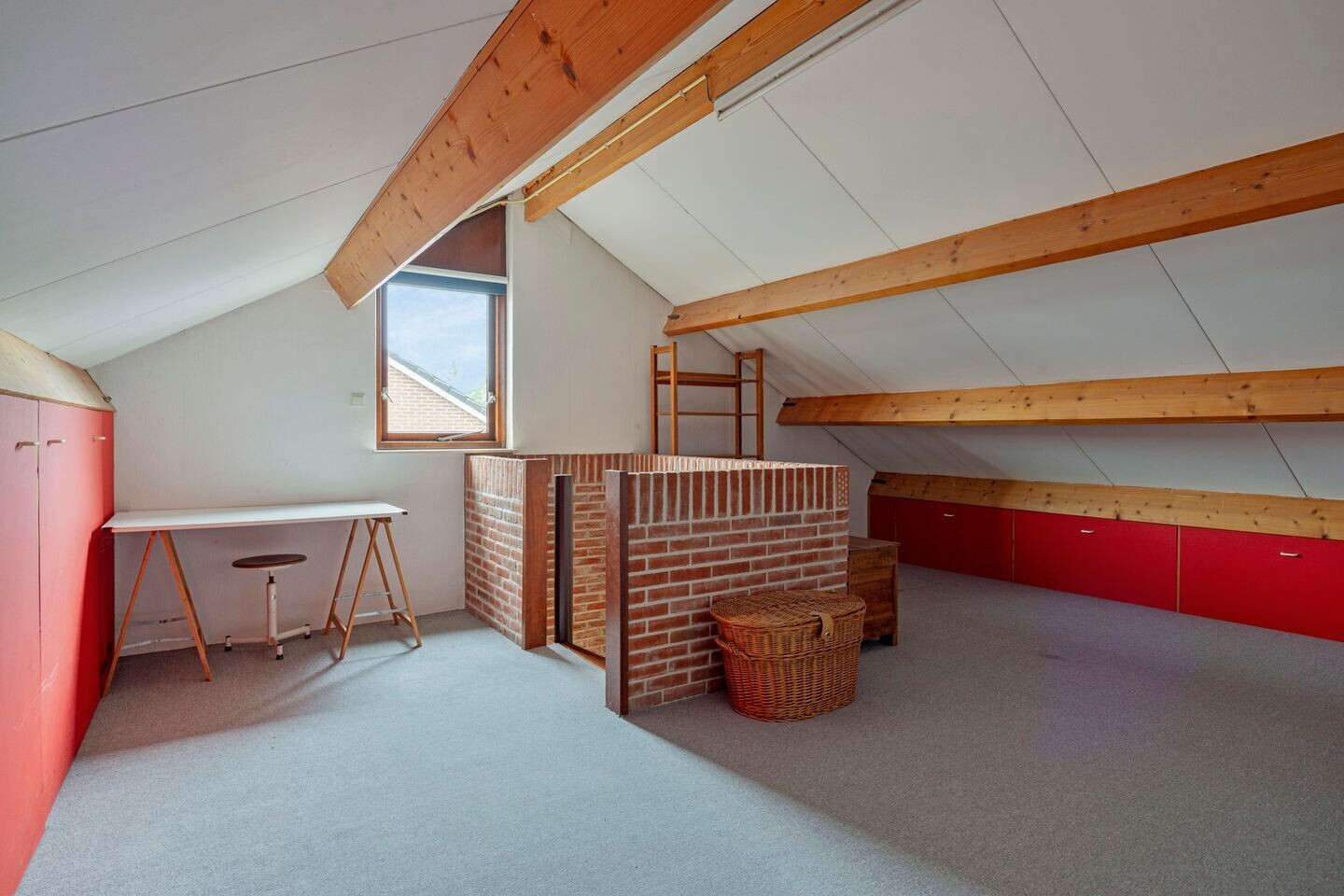 Twee-onder-één-kap te koop: Grimberghoek 49, Enschede