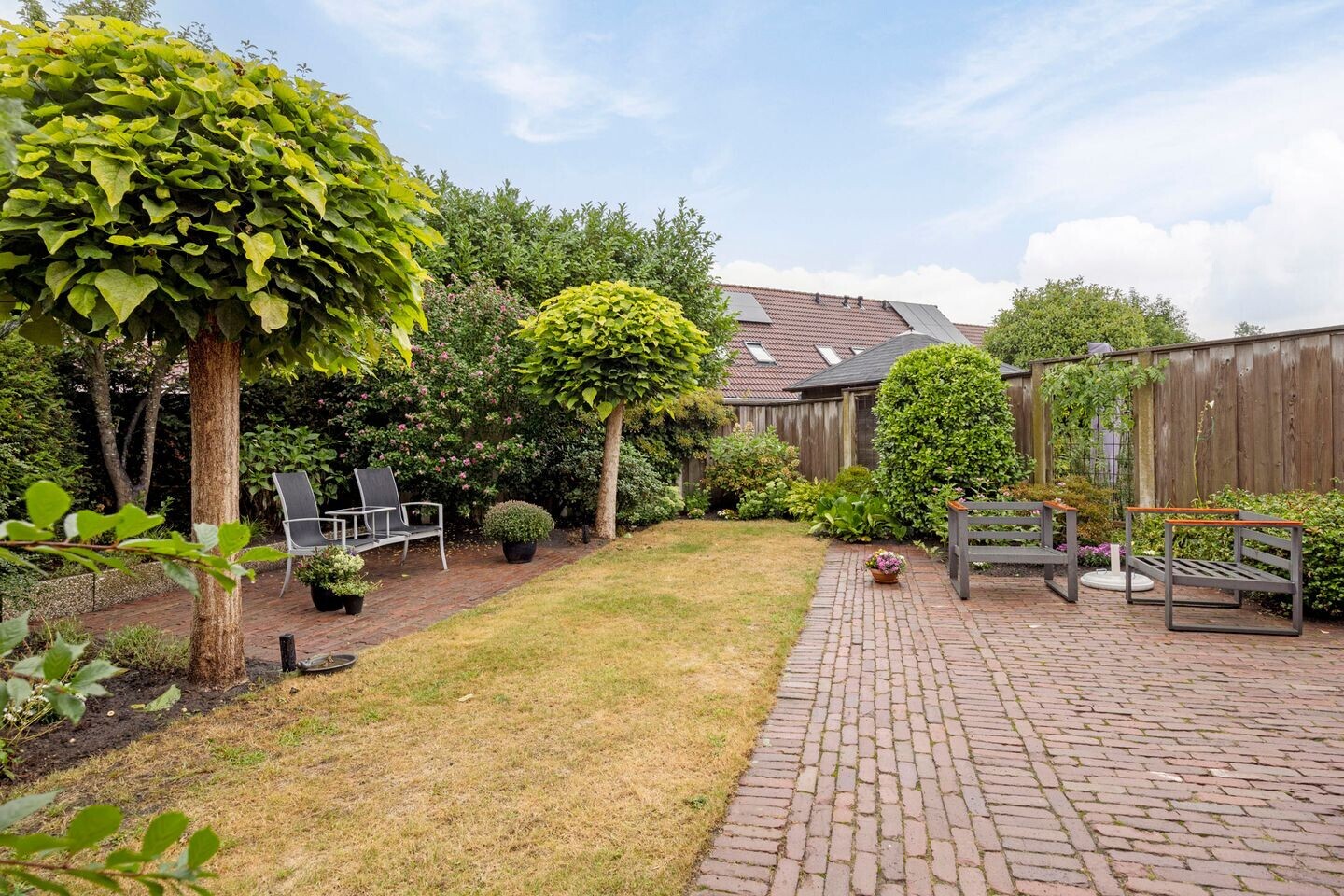Twee-onder-één-kap te koop: Grimberghoek 49, Enschede