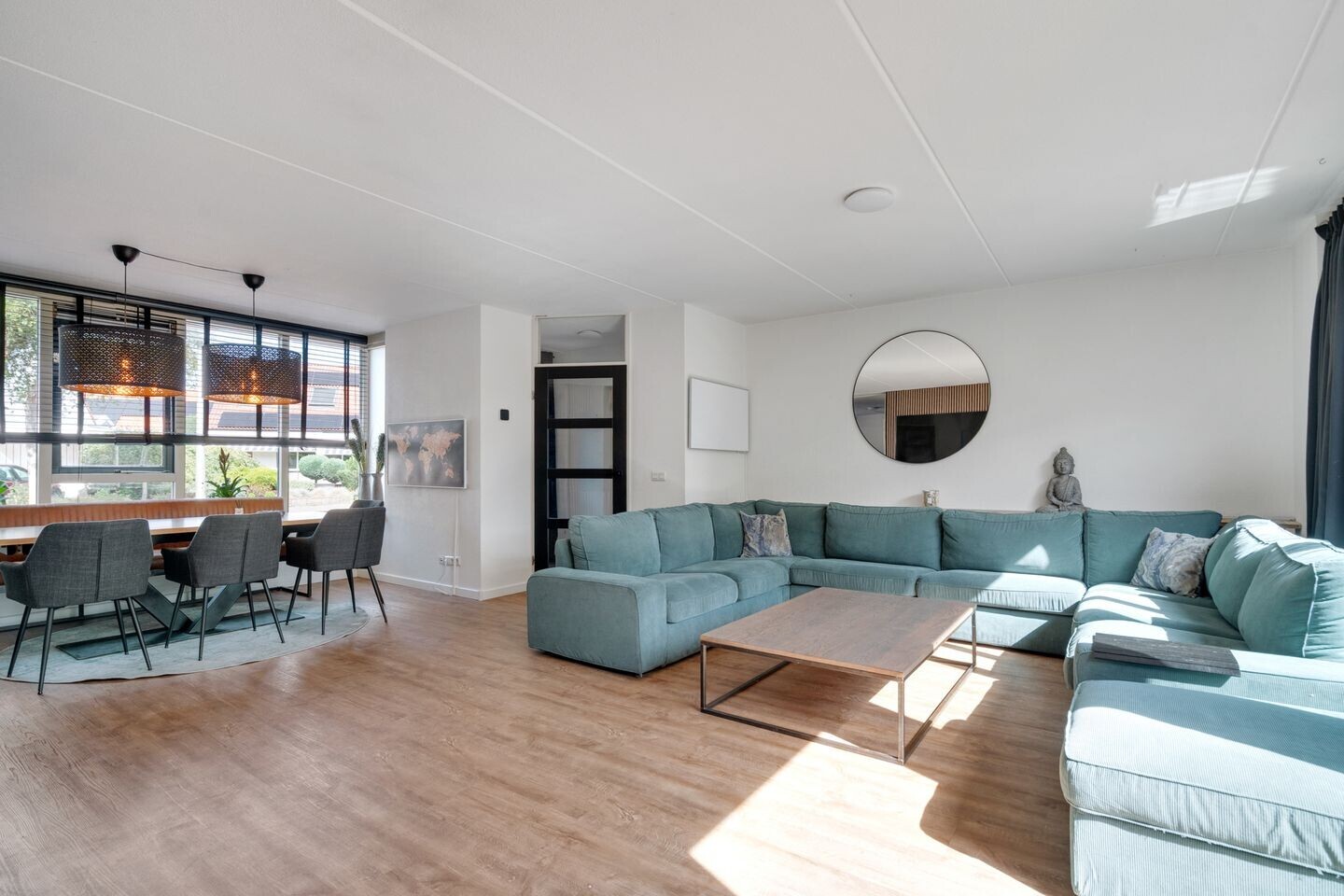 Tussenwoning te koop: Beugelhoek 23, Enschede