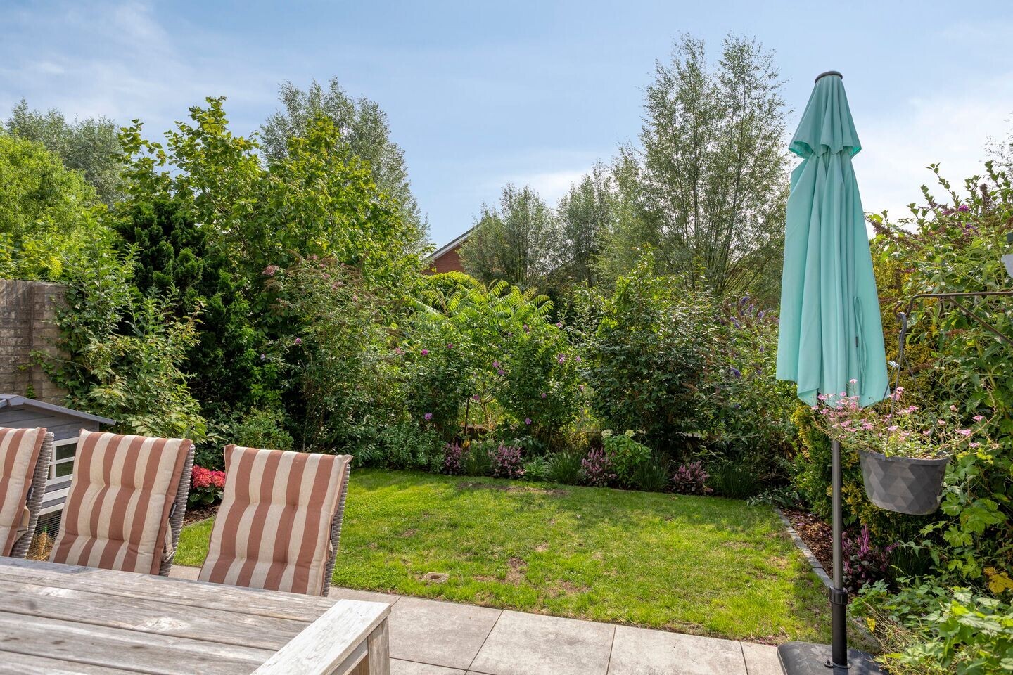 Tussenwoning te koop: Meester De Wolfplein 5, Enschede