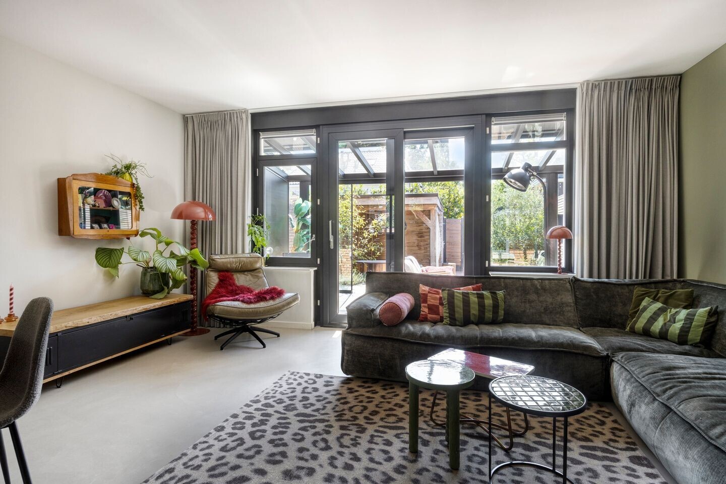Tussenwoning te koop: Boekelose Stoomblekerij 154, Enschede