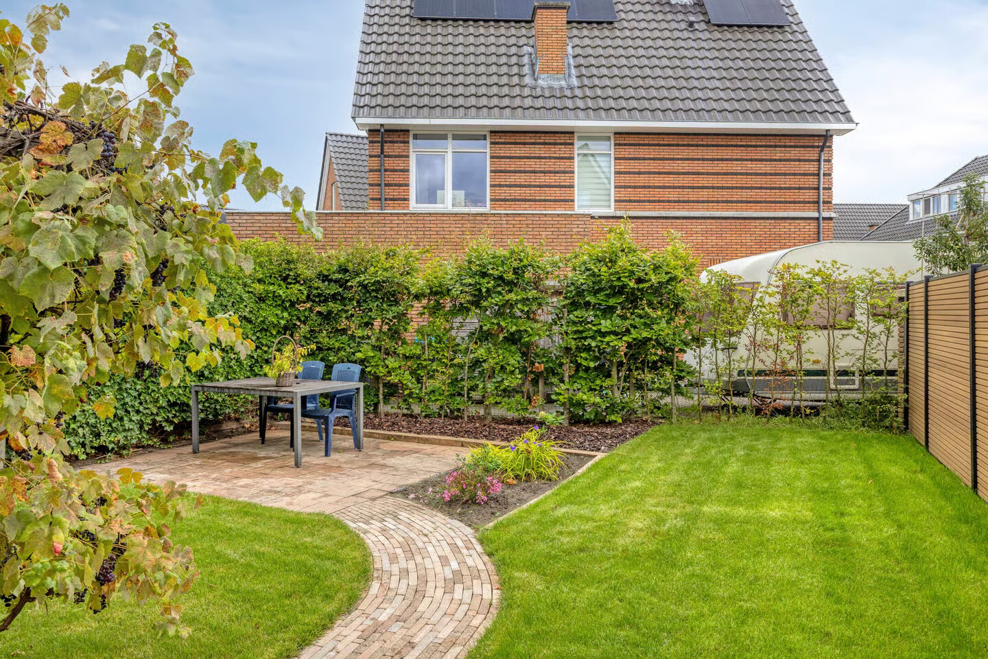 Hoekwoning te koop: roelof blokzijlstraat 4, Enschede