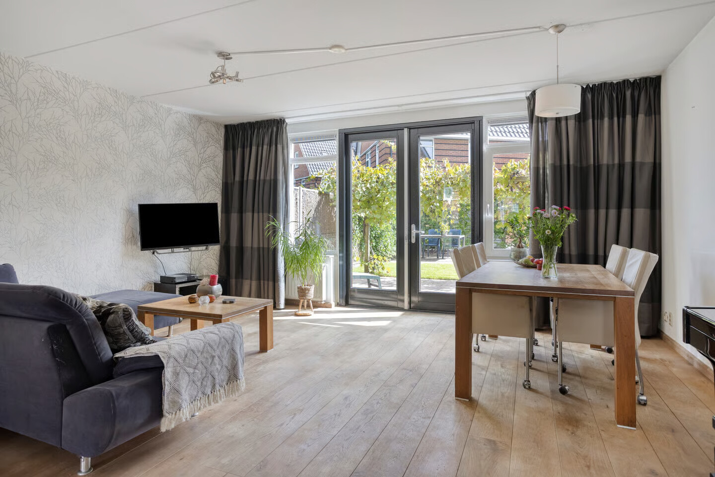 Hoekwoning te koop: roelof blokzijlstraat 4, Enschede