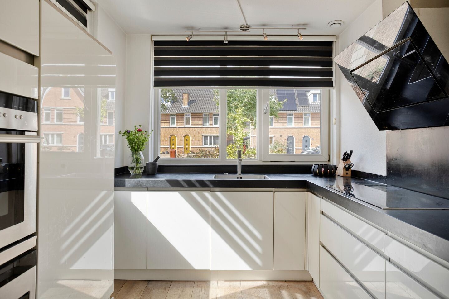 Hoekwoning te koop: roelof blokzijlstraat 4, Enschede