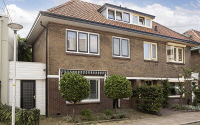 Brugstraat 23