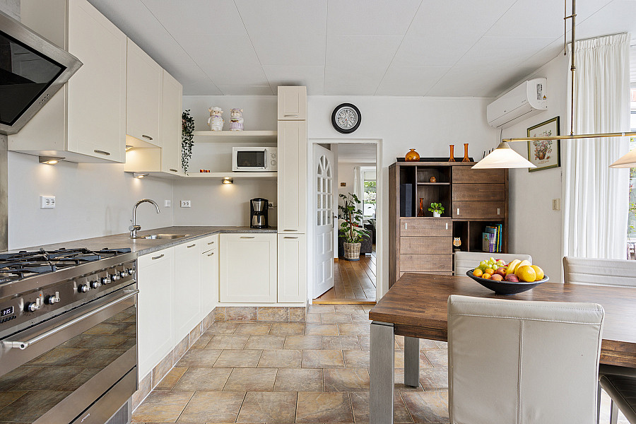 Hoekwoning te koop: Woltersweg 90, Hengelo