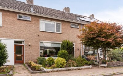 Aart van de. 21