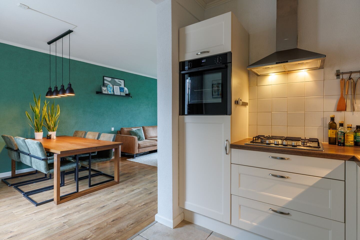 Tussenwoning te koop: Groenhofstraat 17, Hengelo
