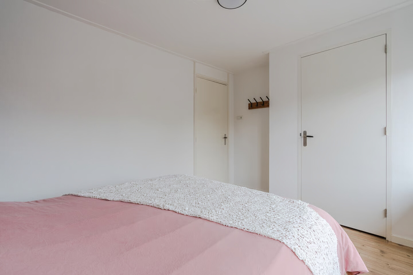 Twee-onder-één-kap te koop: Berfloweg 232, Hengelo