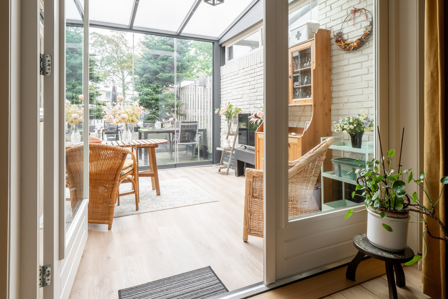 Twee-onder-één-kap te koop: Twekkelerweg 71, Hengelo