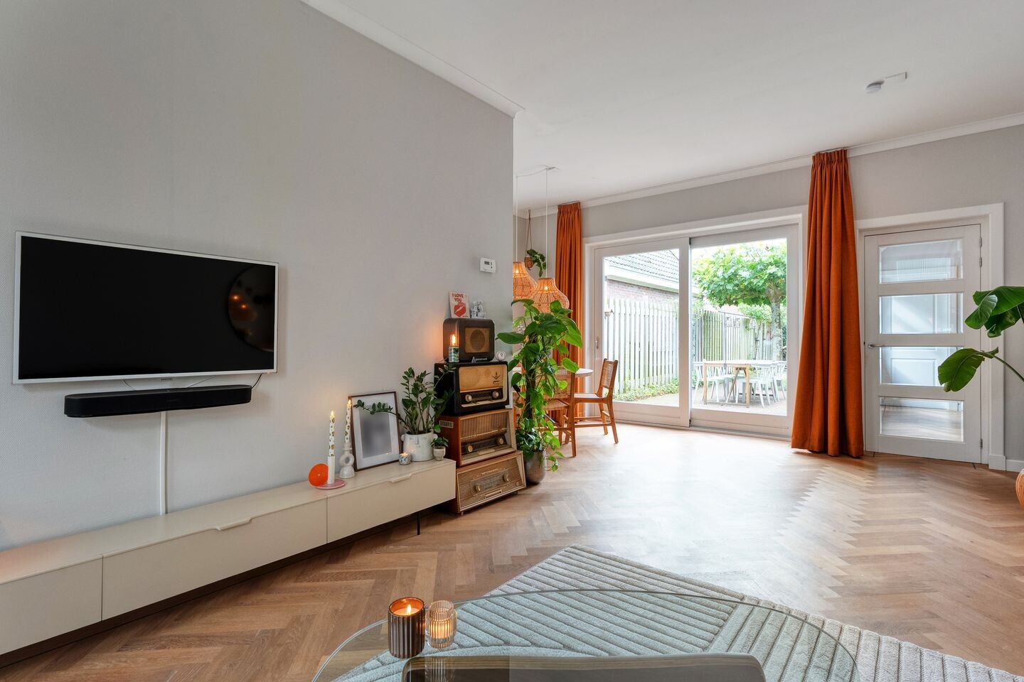 Twee-onder-één-kap te koop: Beckumerstraat 48, Hengelo