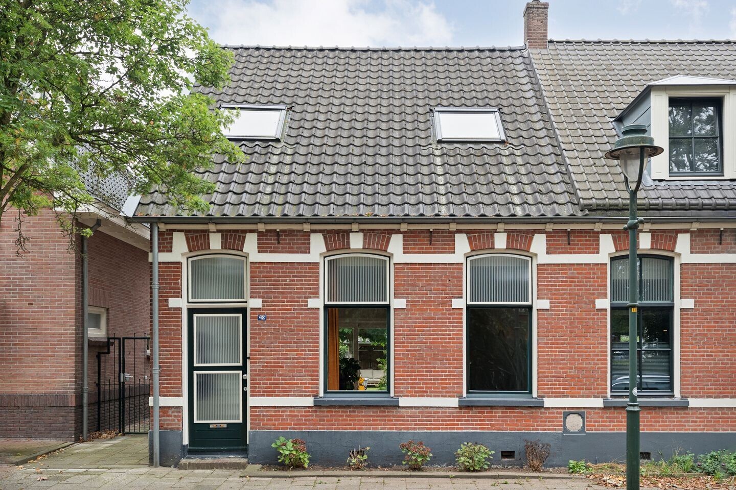 Twee-onder-één-kap te koop: Beckumerstraat 48, Hengelo