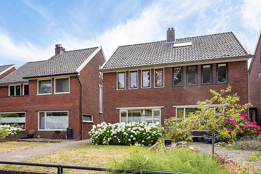 Tussenwoning te koop: Breemarsweg 473, Hengelo