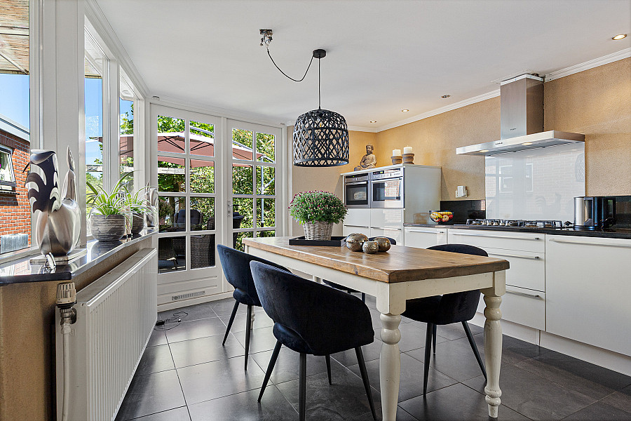 Vrijstaande woning te koop: Woolderesweg 56, Hengelo