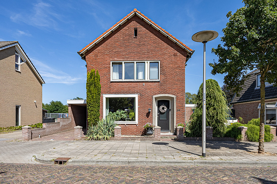 Vrijstaande woning te koop: Woolderesweg 56, Hengelo