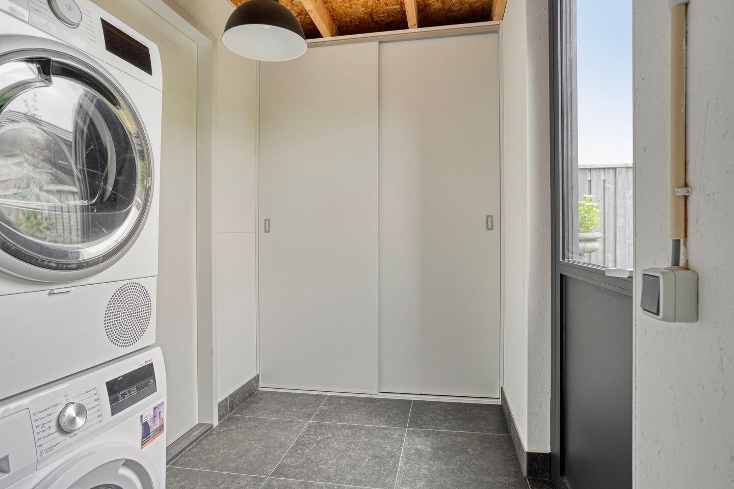 Twee-onder-één-kap te koop: M. de Witstraat 23, Hengelo