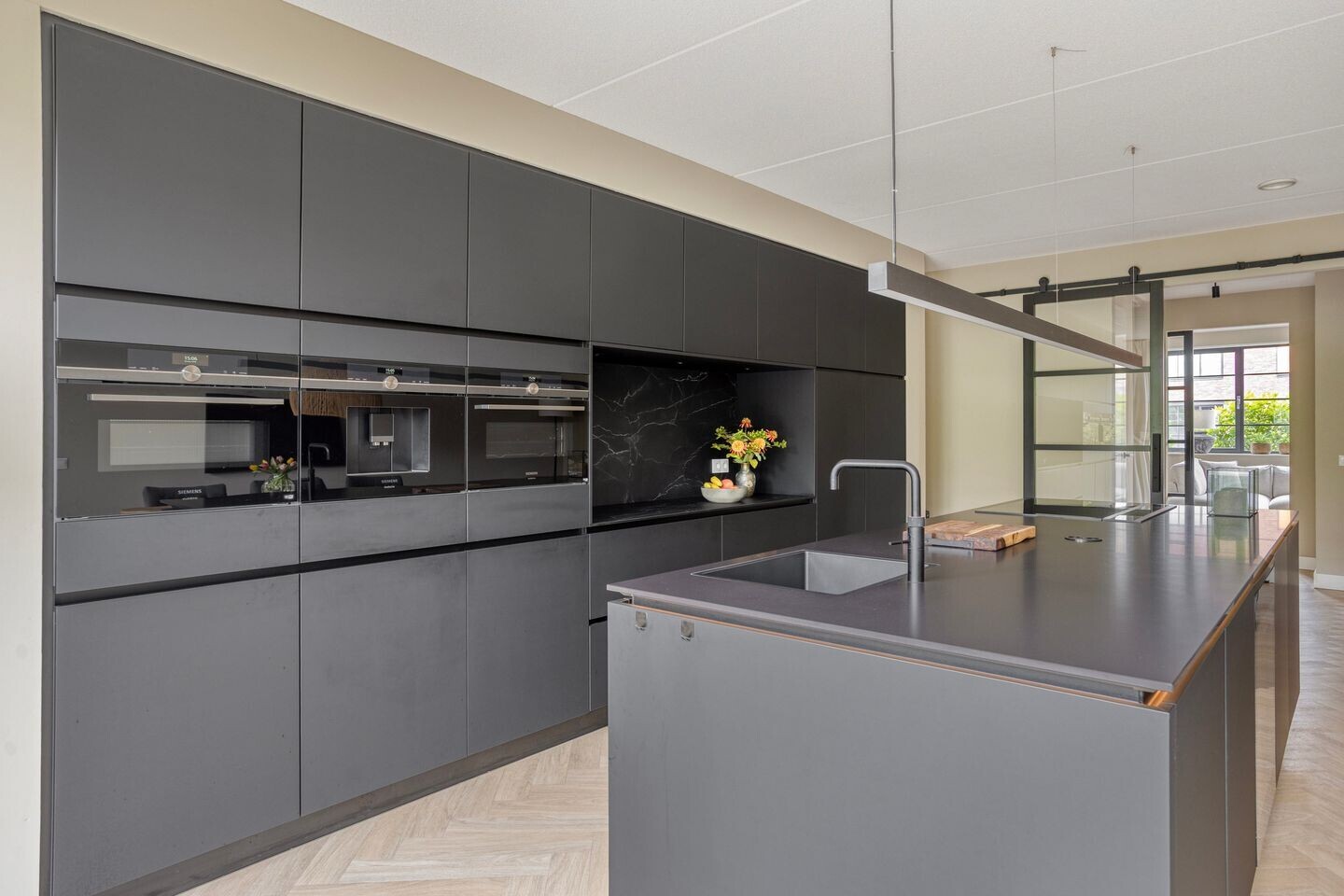 Twee-onder-één-kap te koop: M. de Witstraat 23, Hengelo