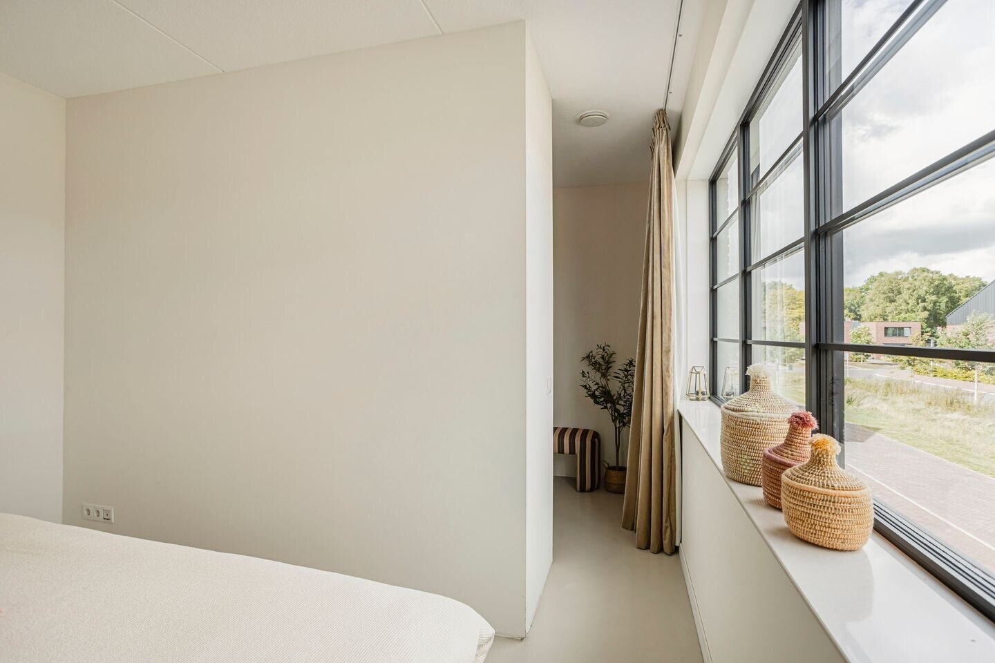 Twee-onder-één-kap te koop: R.A. de Monchystraat 44, Hengelo