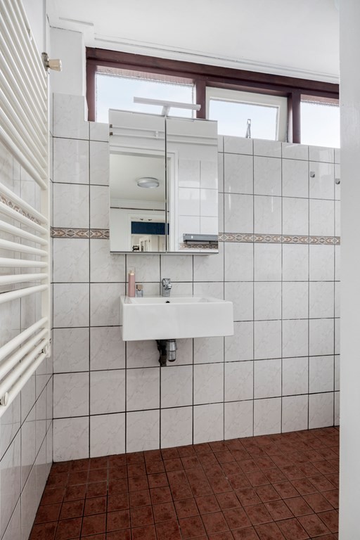 Twee-onder-één-kap te koop: Oude Bornseweg 114, Hengelo