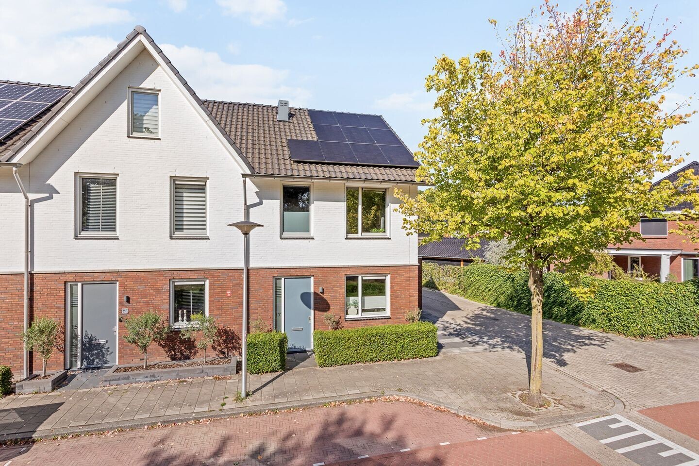 Hoekwoning te koop: Johannes Vermeerstraat 17, Hengelo