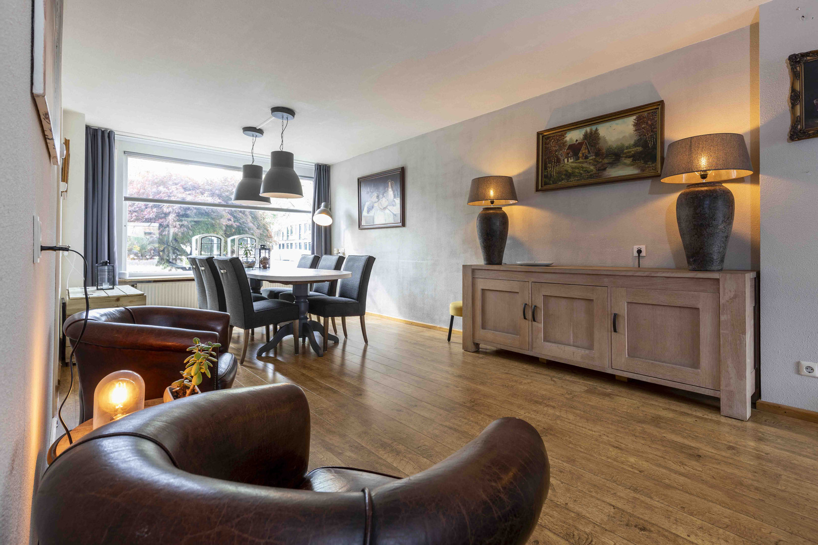 Tussenwoning te koop: Bandoengstraat 12, Hengelo