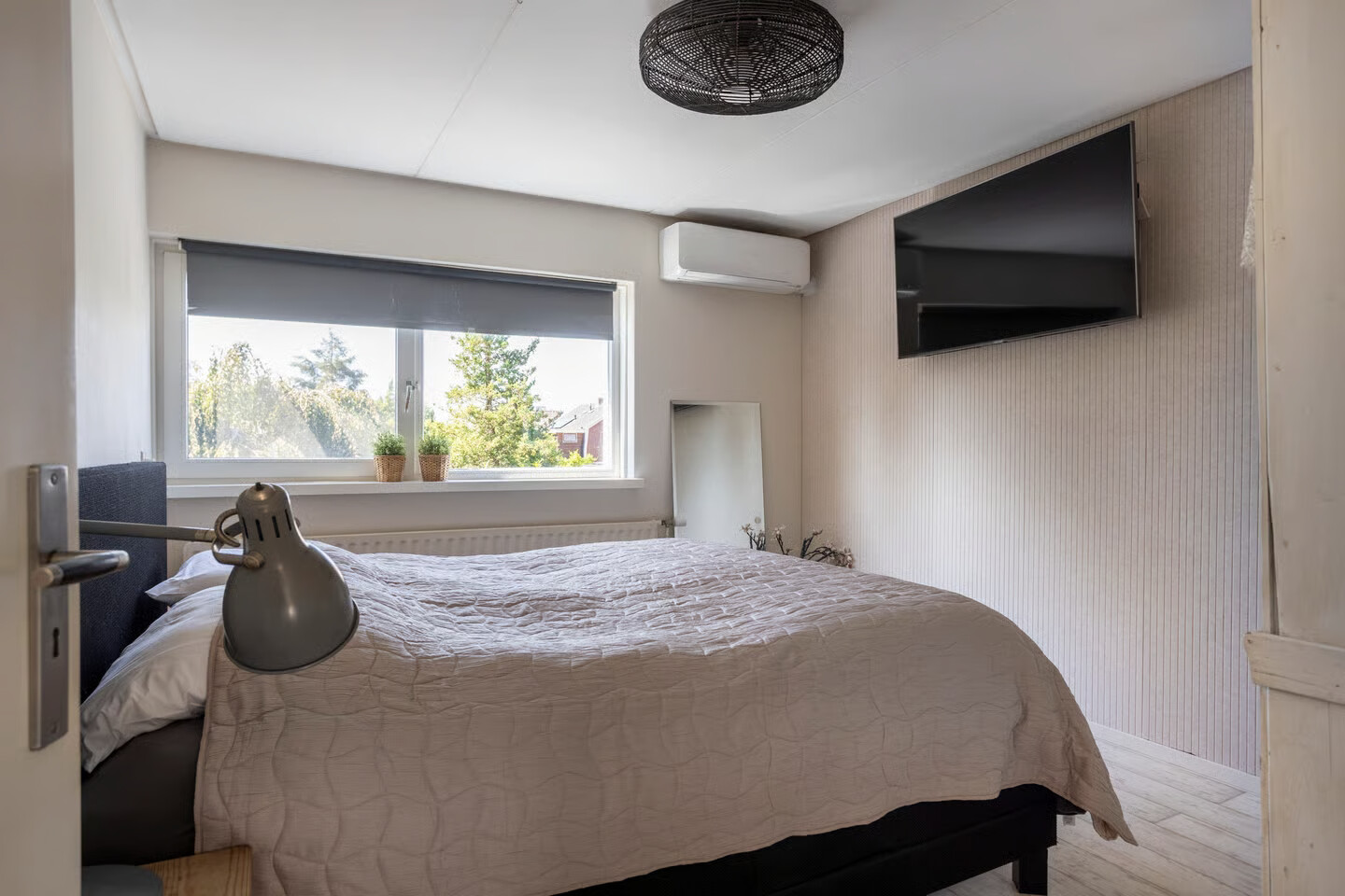 Hoekwoning te koop: Beethovenlaan 14, Hengelo