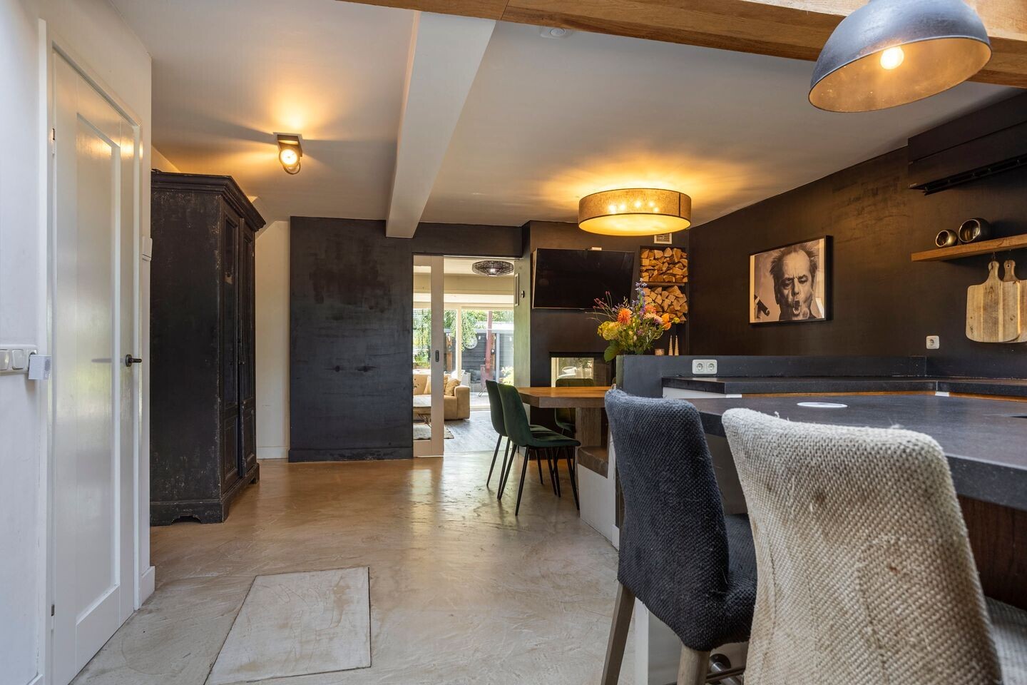Hoekwoning te koop: Beethovenlaan 14, Hengelo