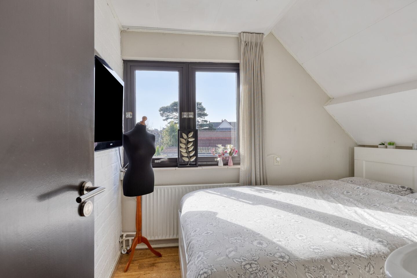 Tussenwoning te koop: Elsbeekweg 48, Hengelo
