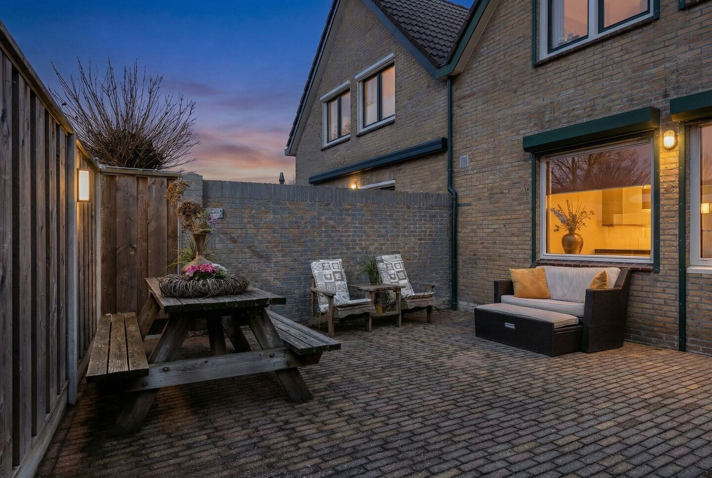 Tussenwoning te koop: Elsbeekweg 48, Hengelo